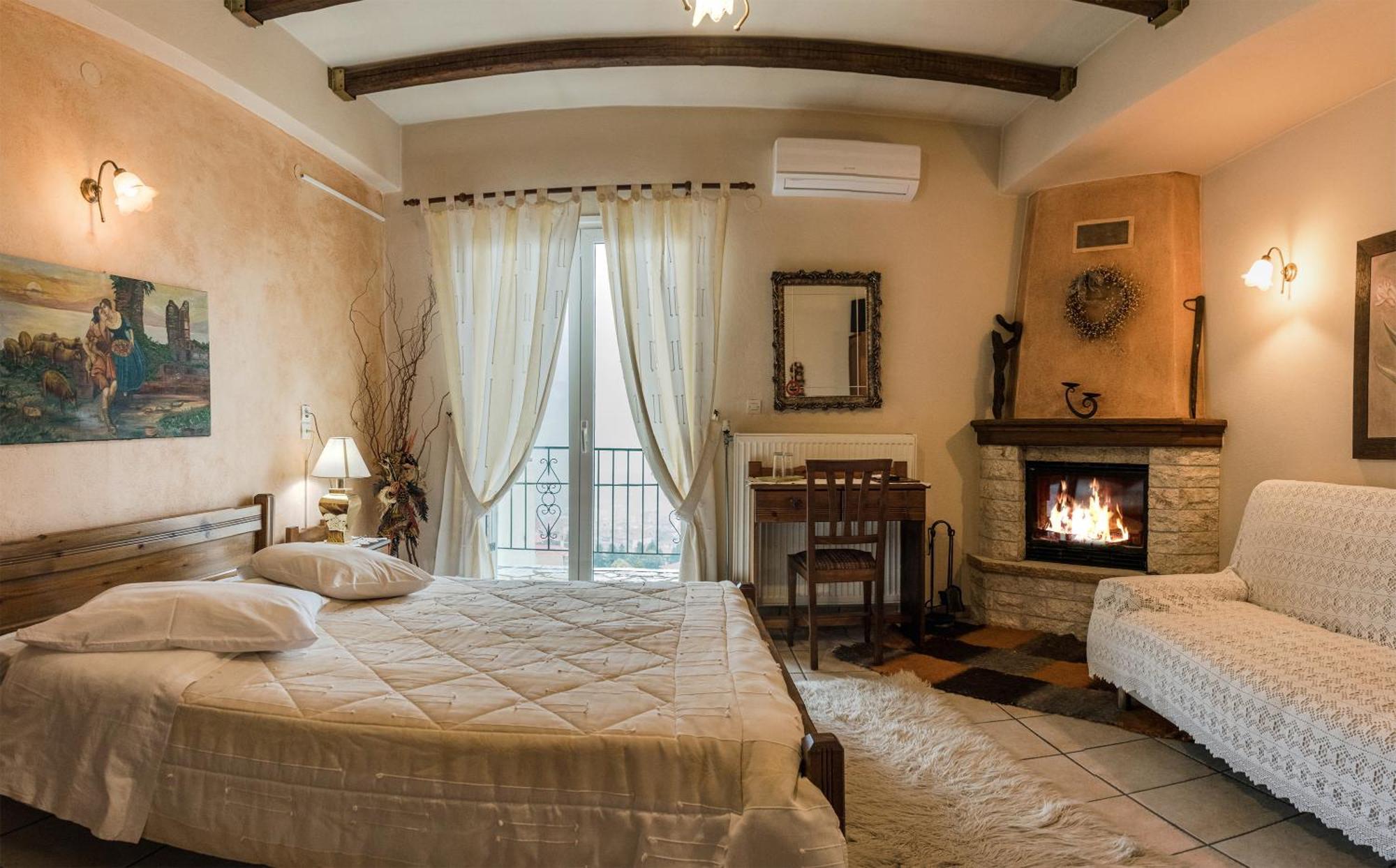 קרפניסיון Semeli Guesthouse מראה חיצוני תמונה