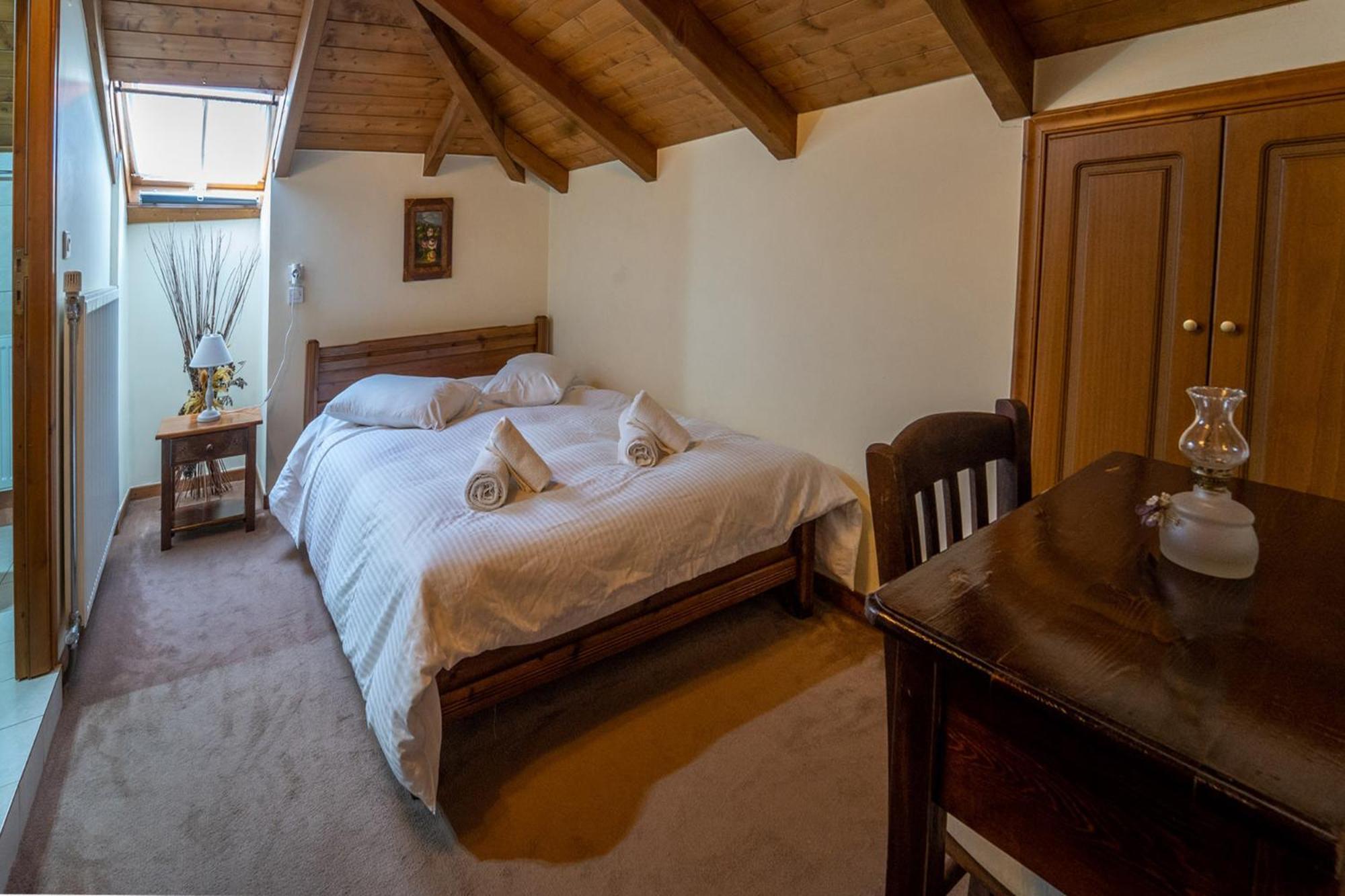 קרפניסיון Semeli Guesthouse מראה חיצוני תמונה